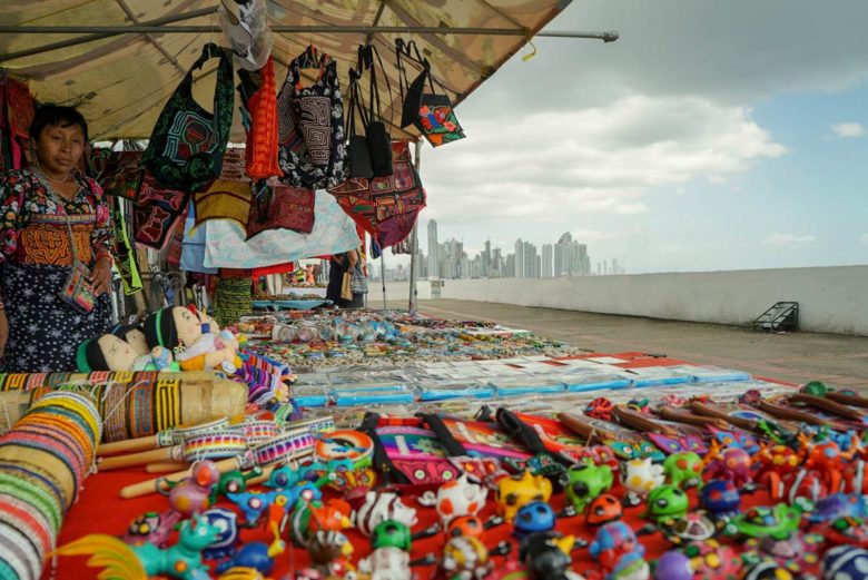 Souvenirs von Kuna-Indianern Panama City