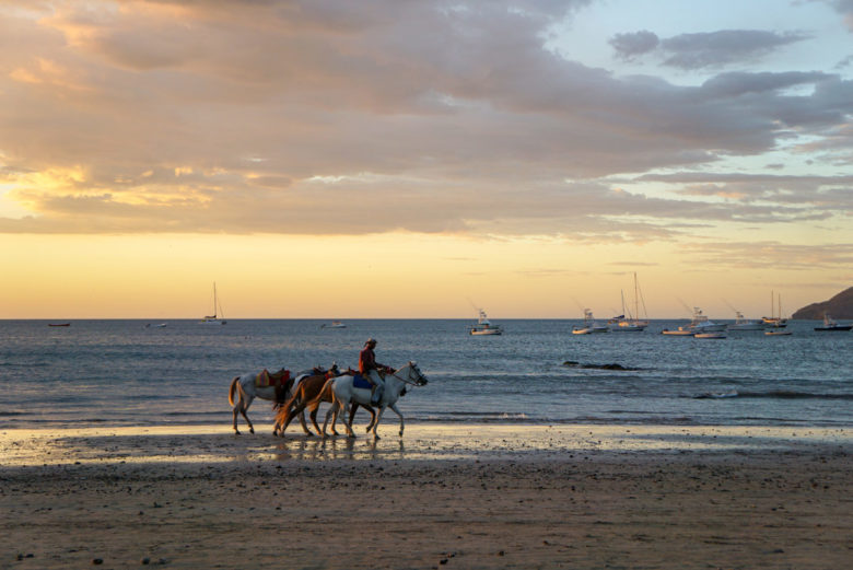 Sonnenuntergang am Tamarindo Beach