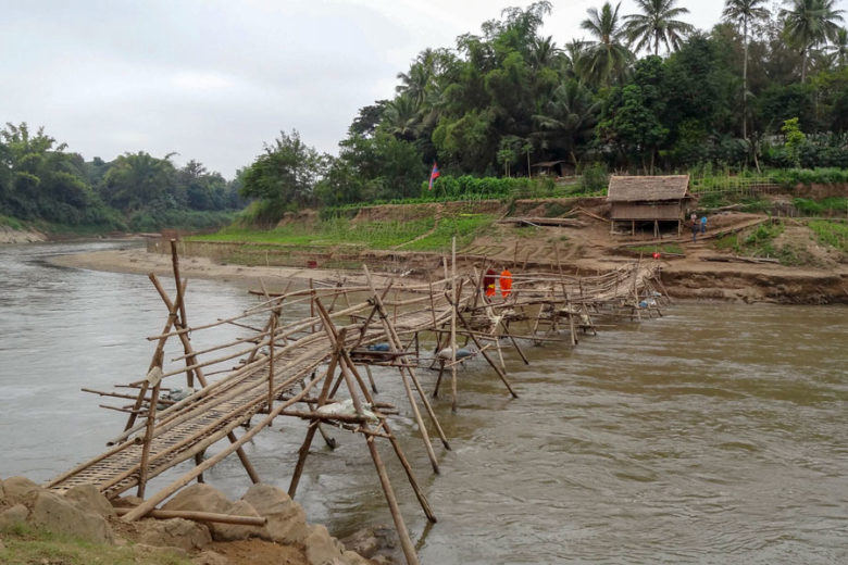 Bambusbrücke in Luang Prabang