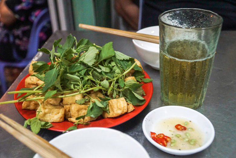 Tofu mit Kräutern und Bier